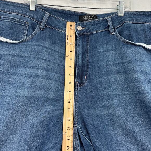Judy Blue Jean Sz 24W Boyfriend Fit Medium Wash Distressed Raw Hem Stretch Denim - Picture 10 of 13